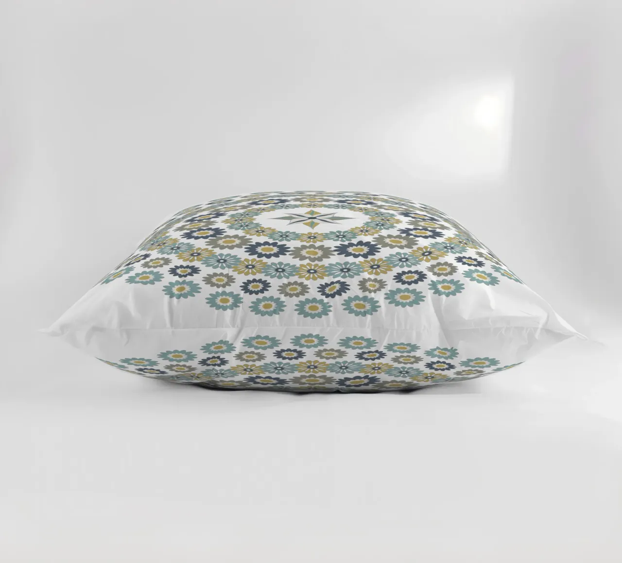 Mandala, fleurs bleus et marrons cuscino da Collection “Esprit Mandala"