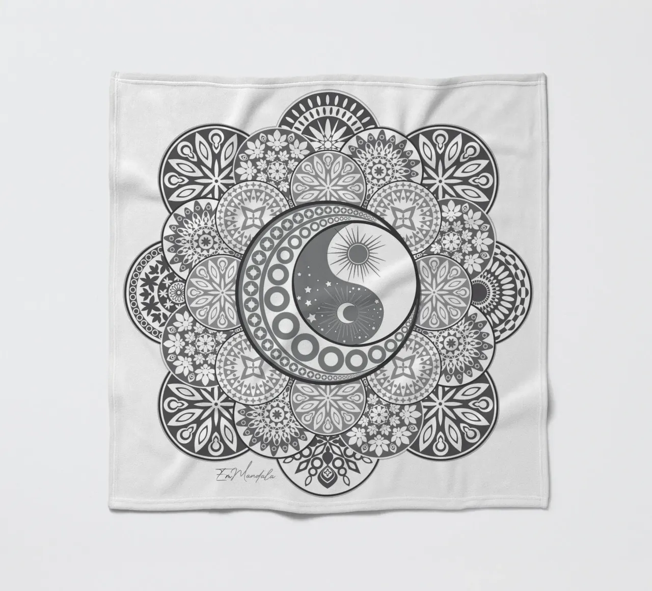 Mandala, yin e yang coperta in pile da Collection “Esprit Mandala"