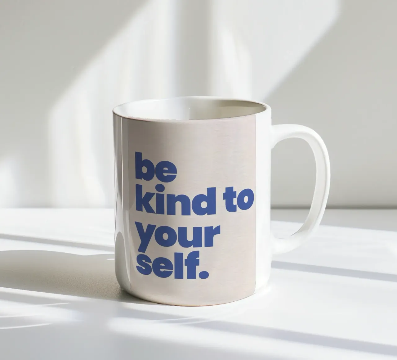 Be kind to yourself tazza in ceramica da Type & Tape