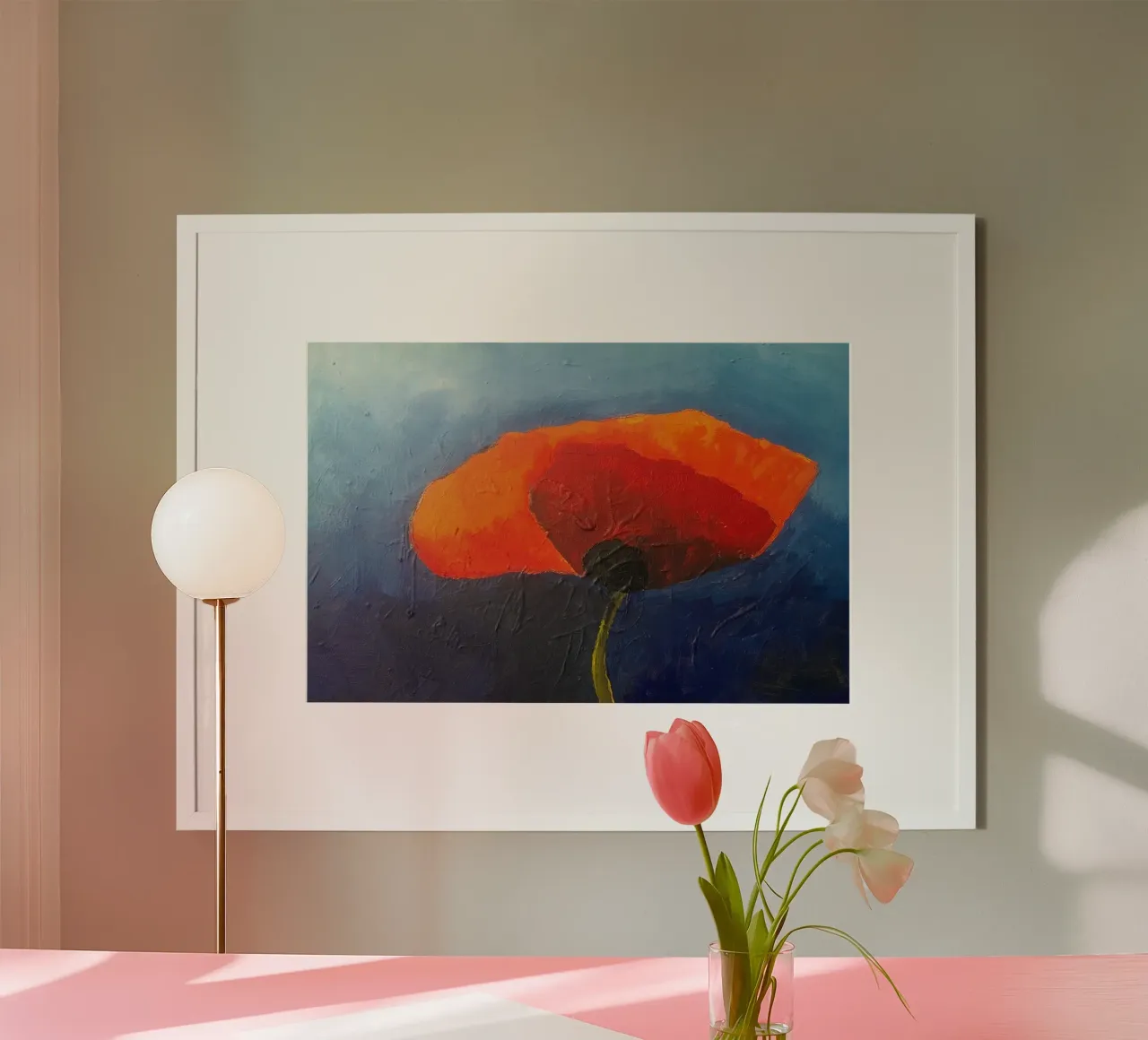 Fiore di papavero 1 poster con telaio in legno da Martin Ahrens