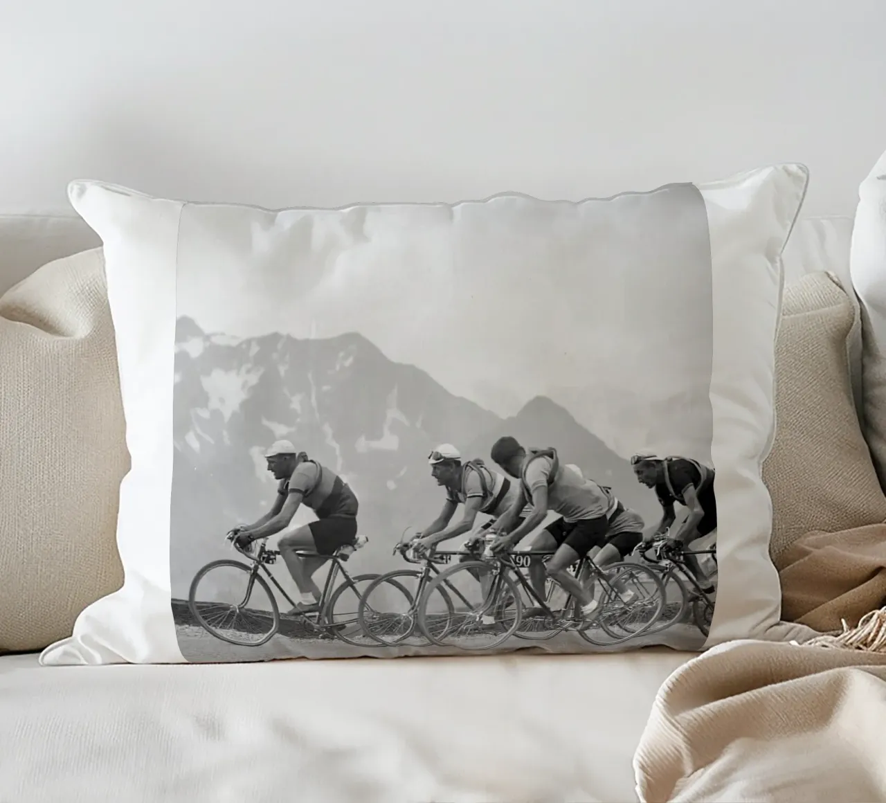 Gara Peleton 1950 Vecchio Bw cuscino da SPECIAL SHOP GENTHO UK