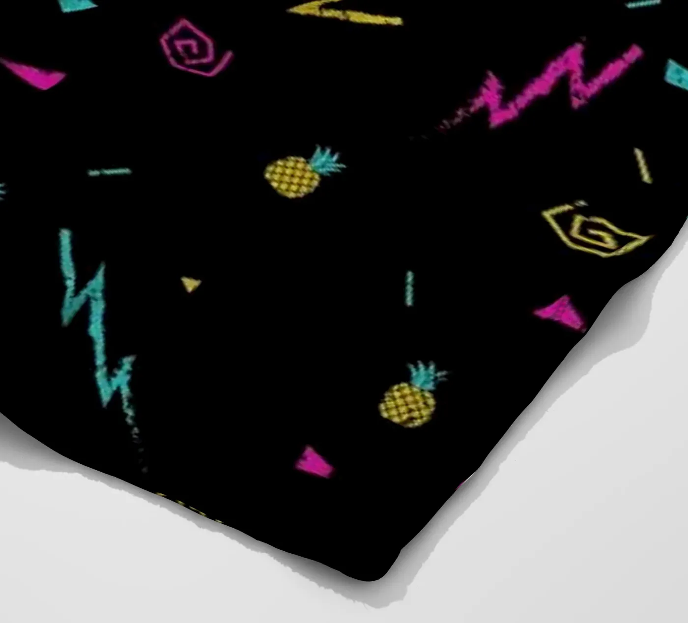 Magic Pineapple plaid polaire de Róbert Farkas