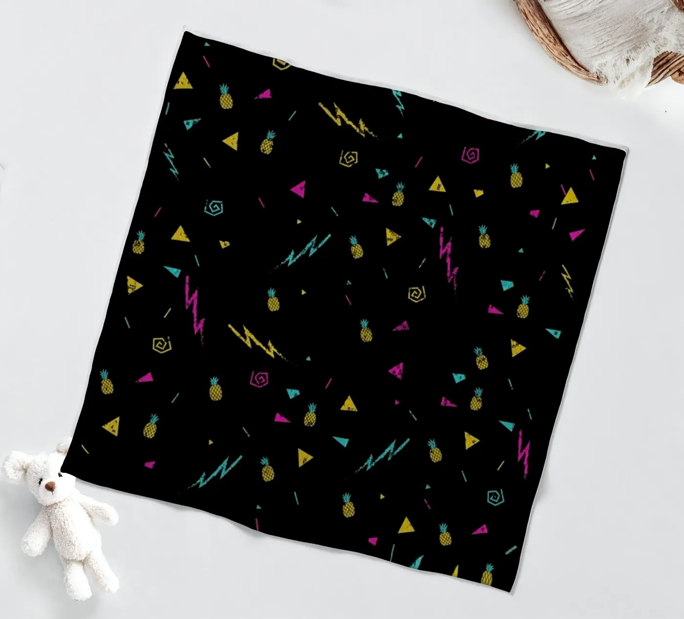 Magic Pineapple plaid polaire de Róbert Farkas