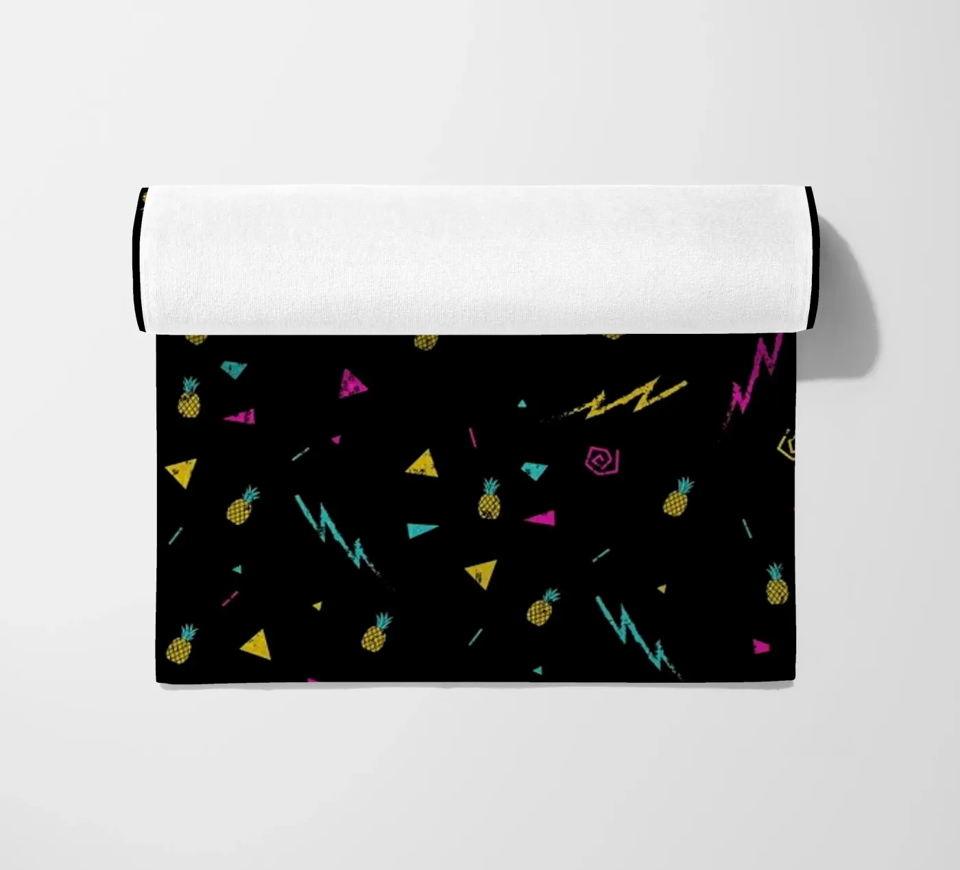 Magic Pineapple telo mare da Róbert Farkas