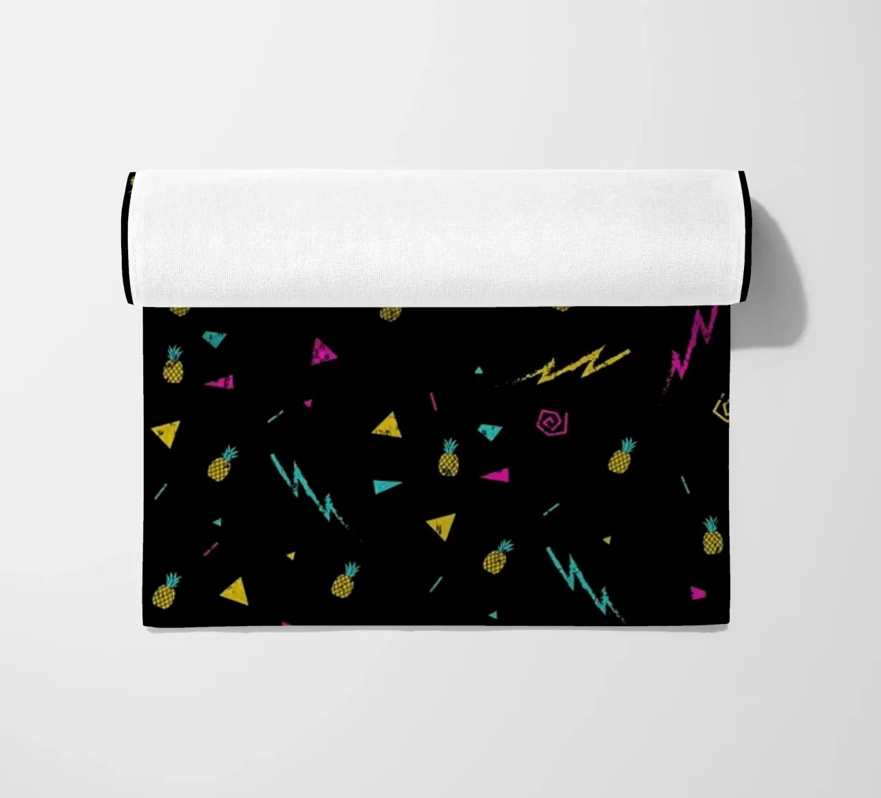 Magic Pineapple telo mare da Róbert Farkas