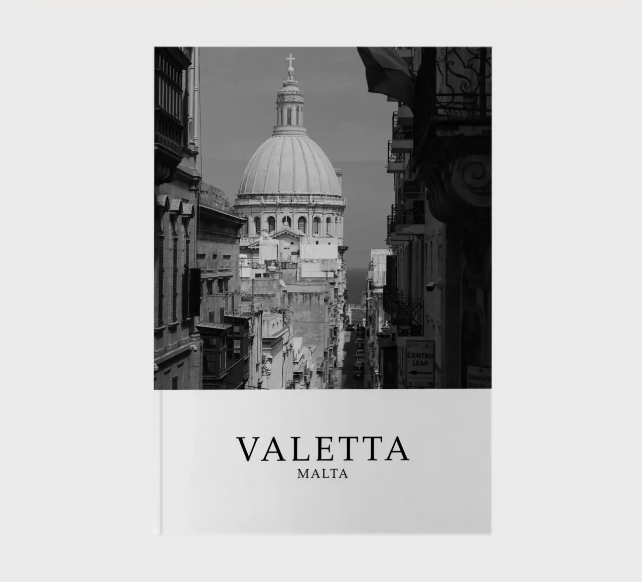 Valetta Malta Architecture Scene Greyscale diario da Charnwood Prints
