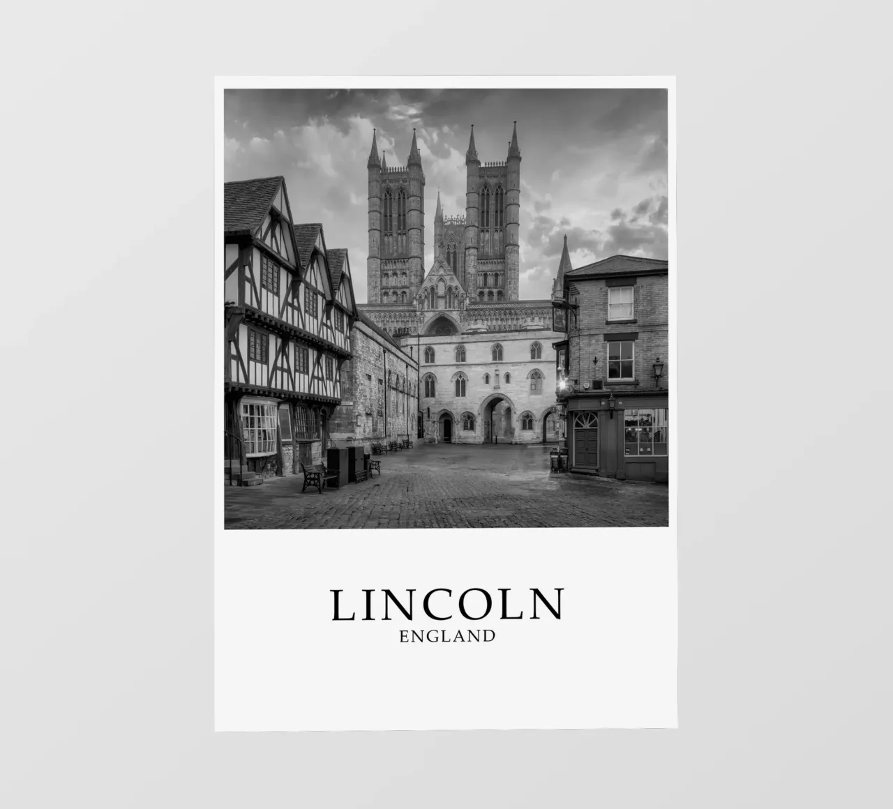 Lincoln Inghilterra Architettura Scena in scala di grigi pellicola backlit da Charnwood Prints