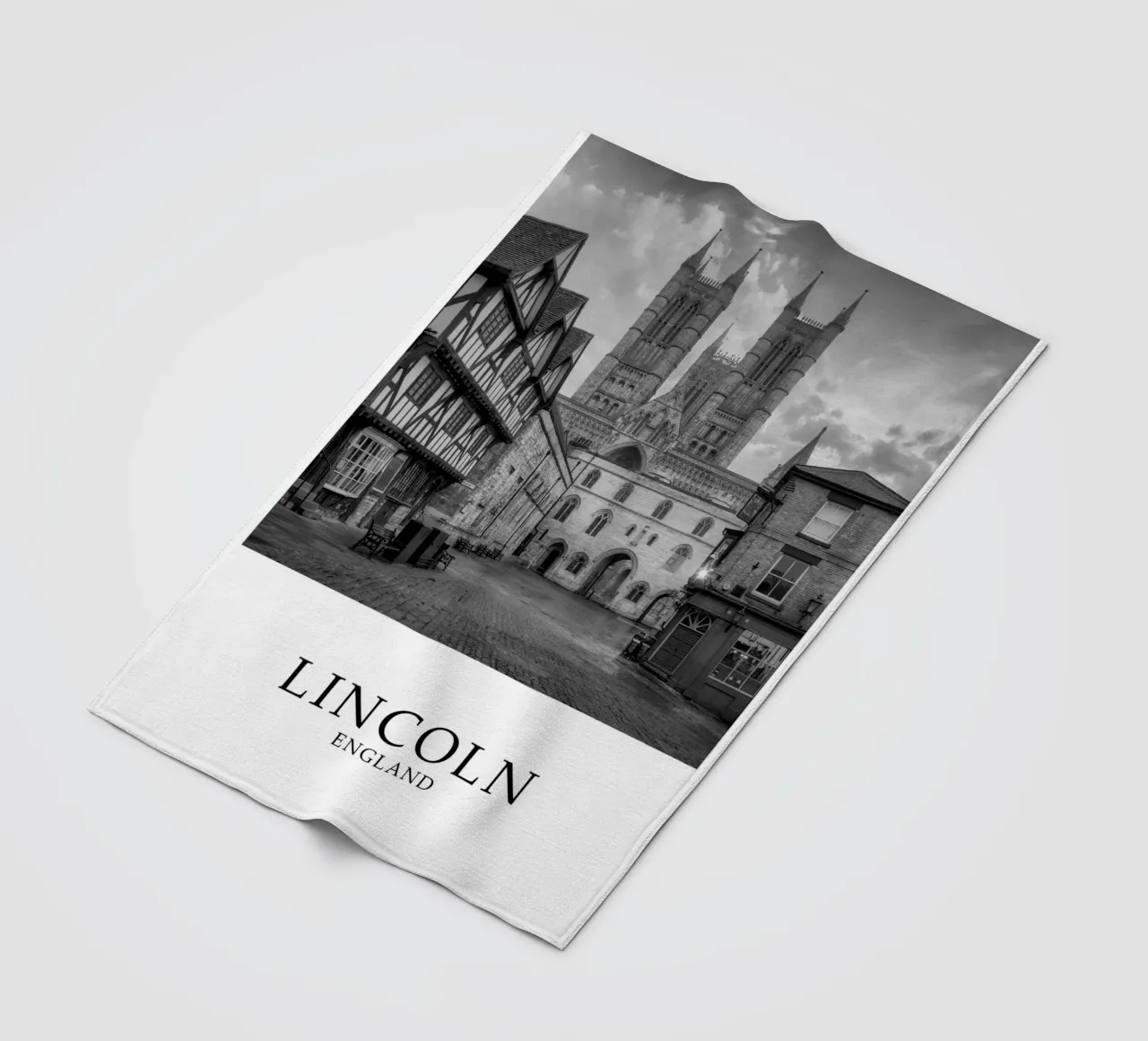 Lincoln Inghilterra Architettura Scena in scala di grigi coperta in pile da Charnwood Prints