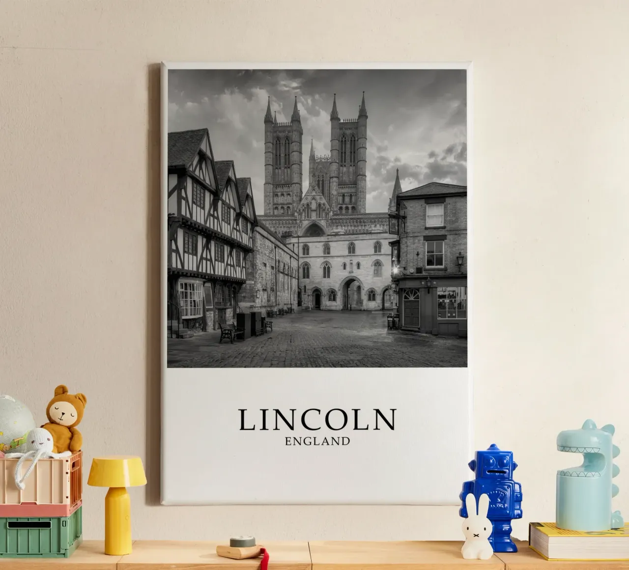 Lincoln Inghilterra Architettura Scena in scala di grigi tela con Cornice a cassetta da Charnwood Prints