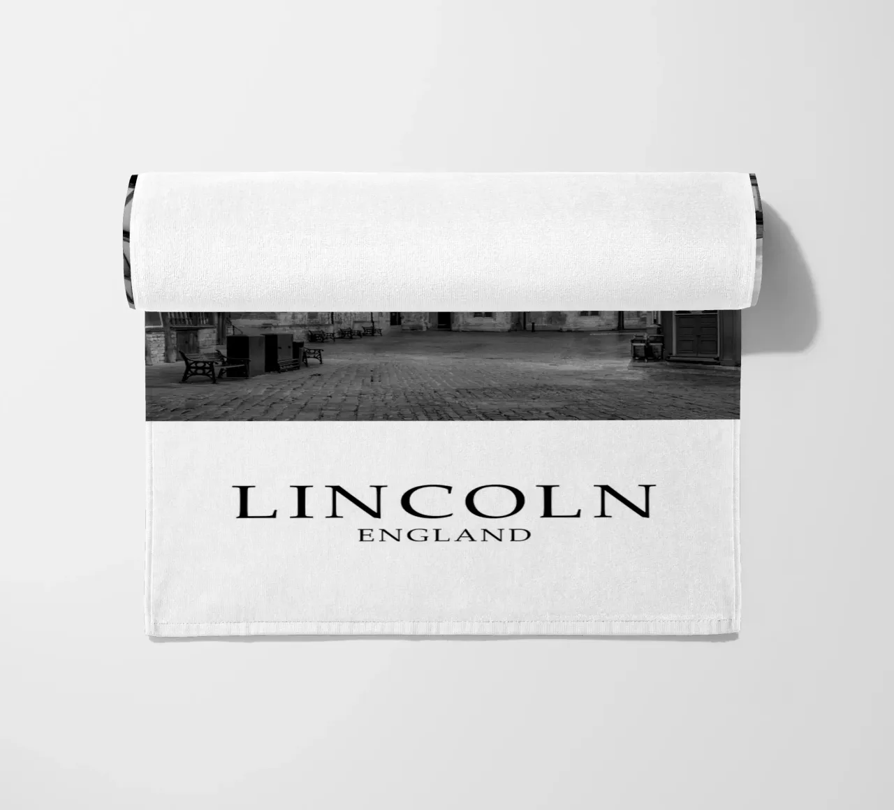 Lincoln Inghilterra Architettura Scena in scala di grigi telo mare da Charnwood Prints