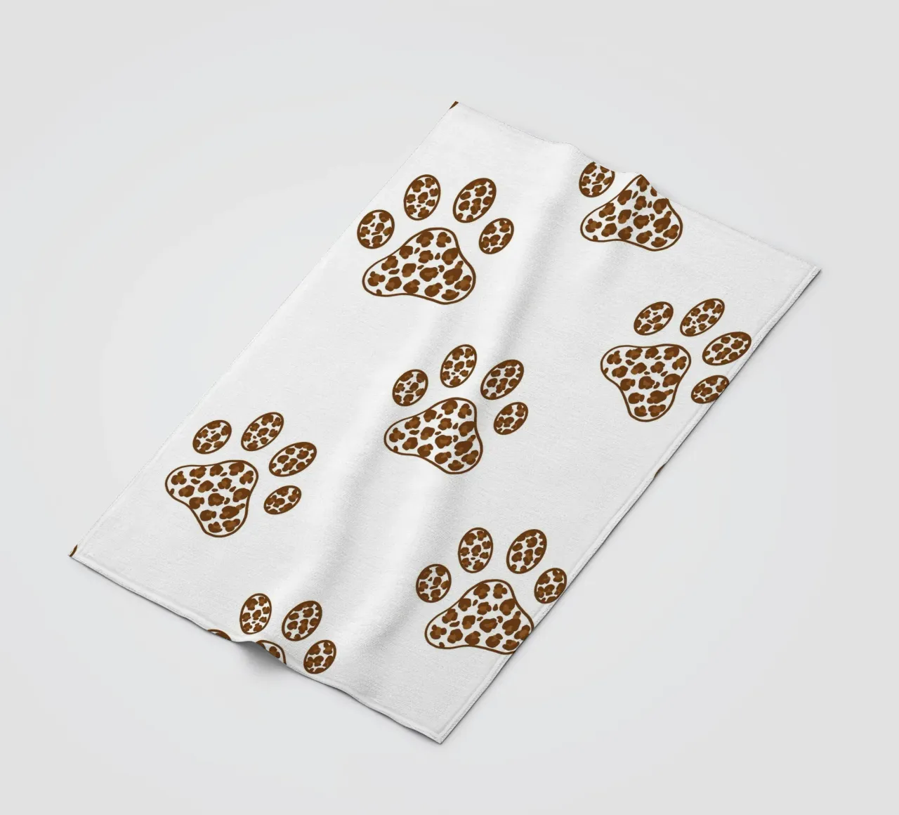 Made of leopard pattern with paw prints fleece blanket by gulsengunel