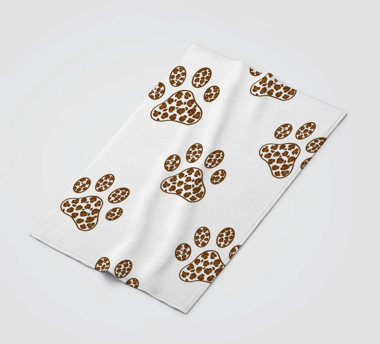 Made of leopard pattern with paw prints fleece blanket by gulsengunel
