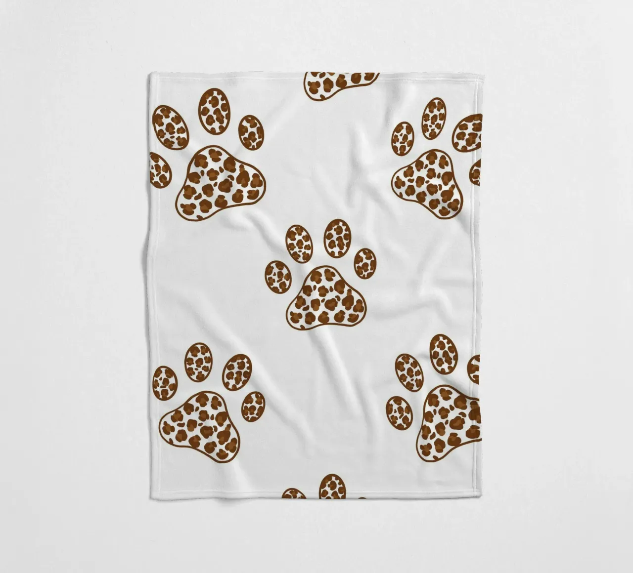 Made of leopard pattern with paw prints fleece blanket by gulsengunel