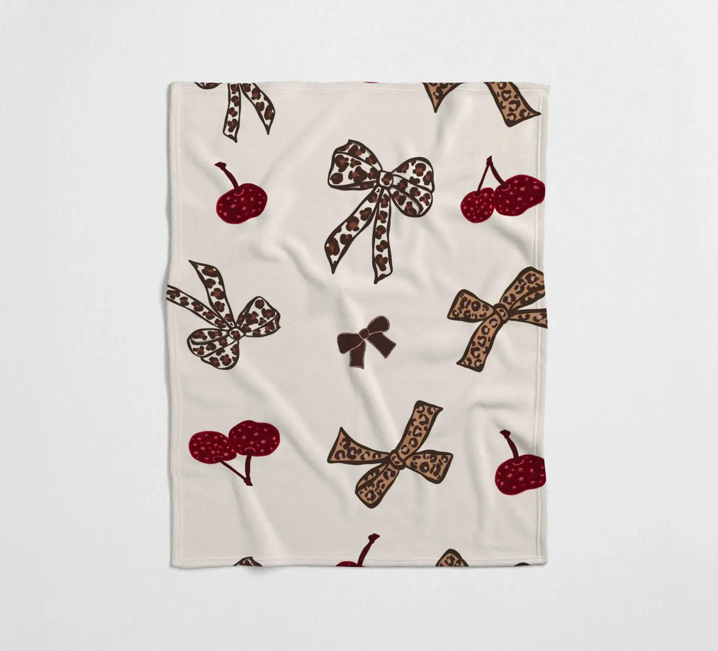 Leopard Cherry Pattern Fleecedecke von gulsengunel