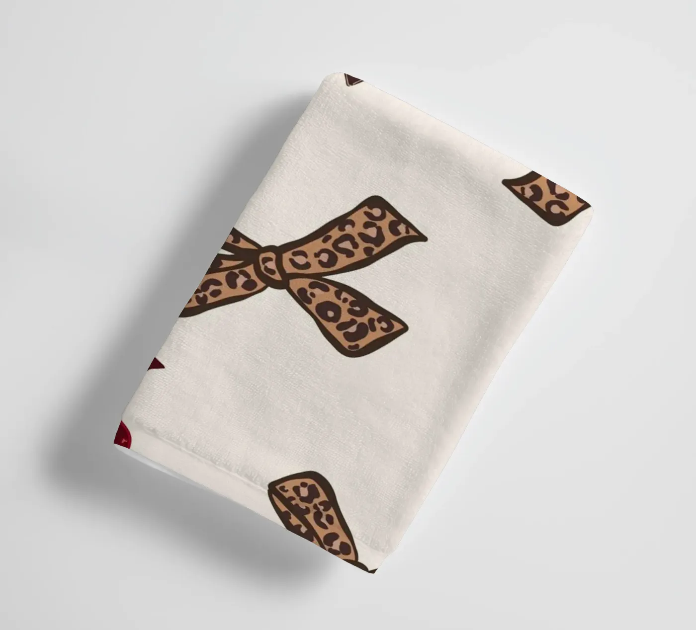 Leopard Cherry Pattern badhanddoek van gulsengunel