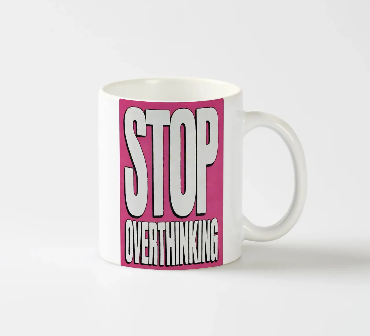"STOP OVERTHINKING" tazza in ceramica da Type & Tape