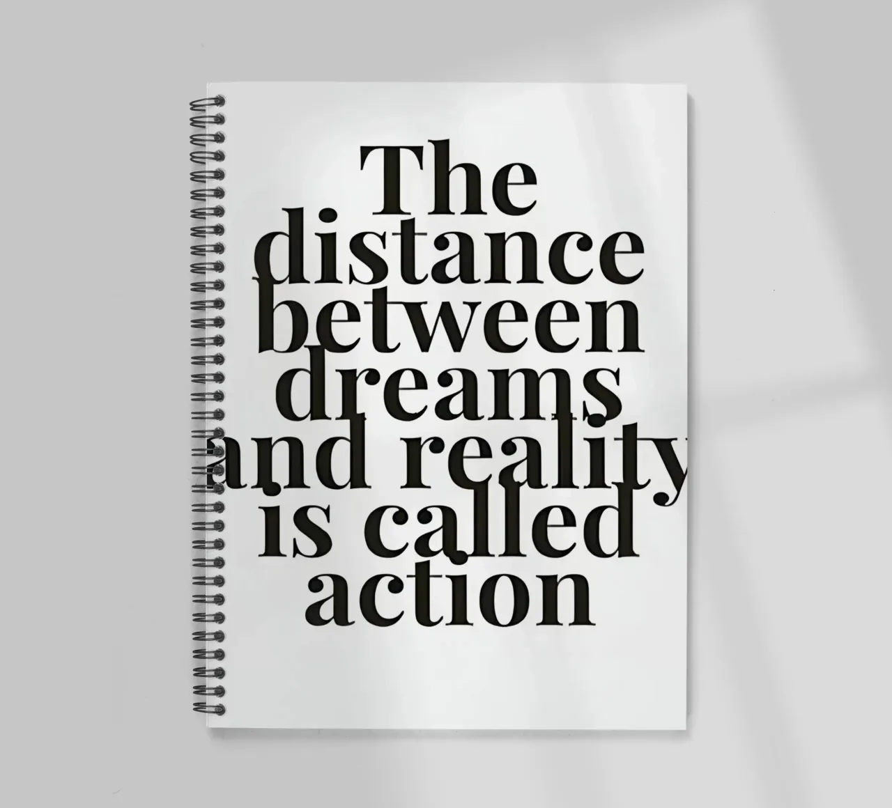 The distance between dreams and reality called action diario ad anelli da Type & Tape