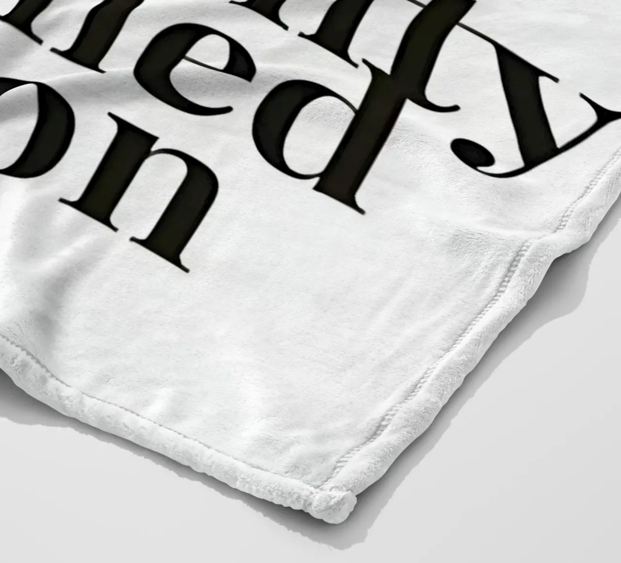 The distance between dreams and reality called action Fleecedecke von Type & Tape