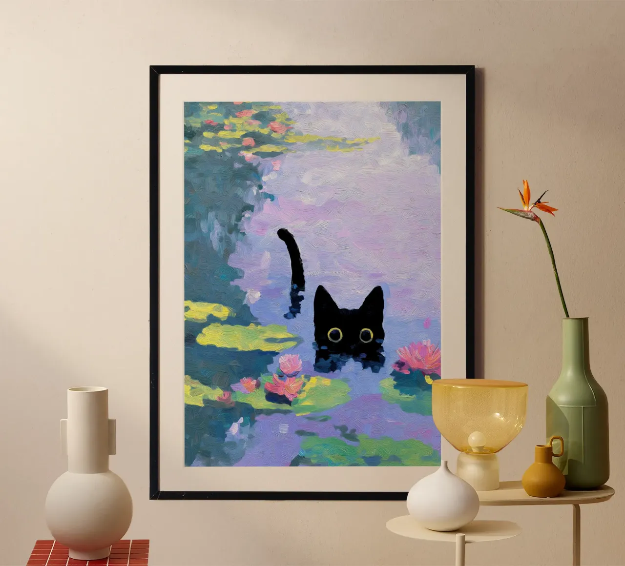Gatto divertente che nuota poster con telaio in plastica da Fleur de Lys