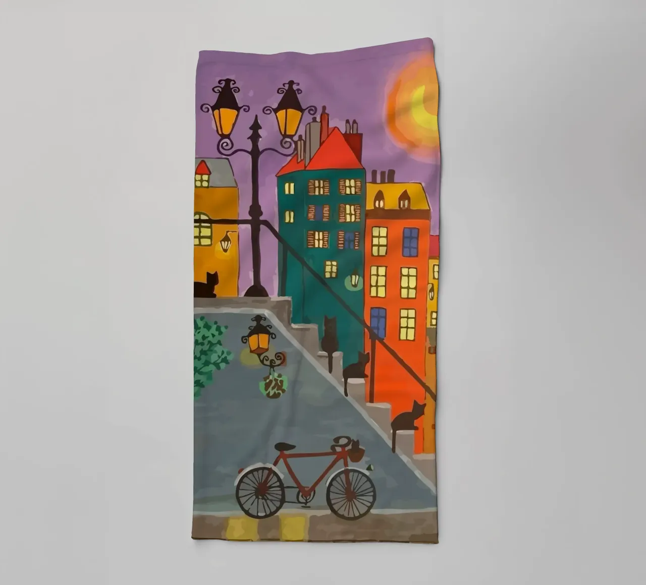 bicycle and cat in the afternoon badhanddoek van Dumery Art