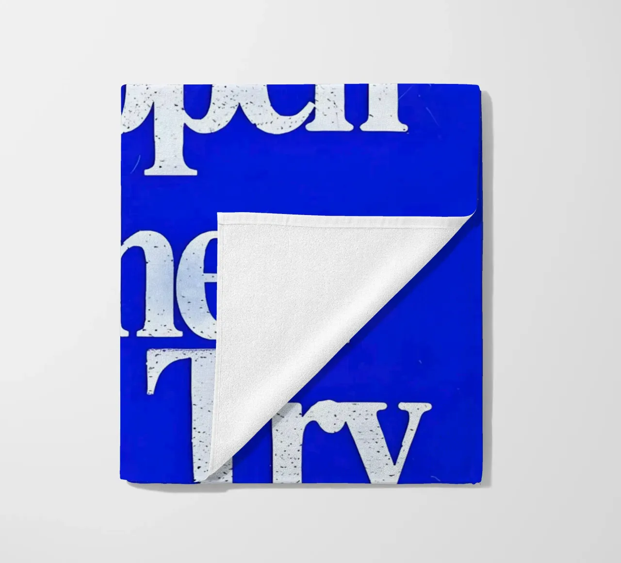 'Good Things Happen When You Try telo mare da Type & Tape