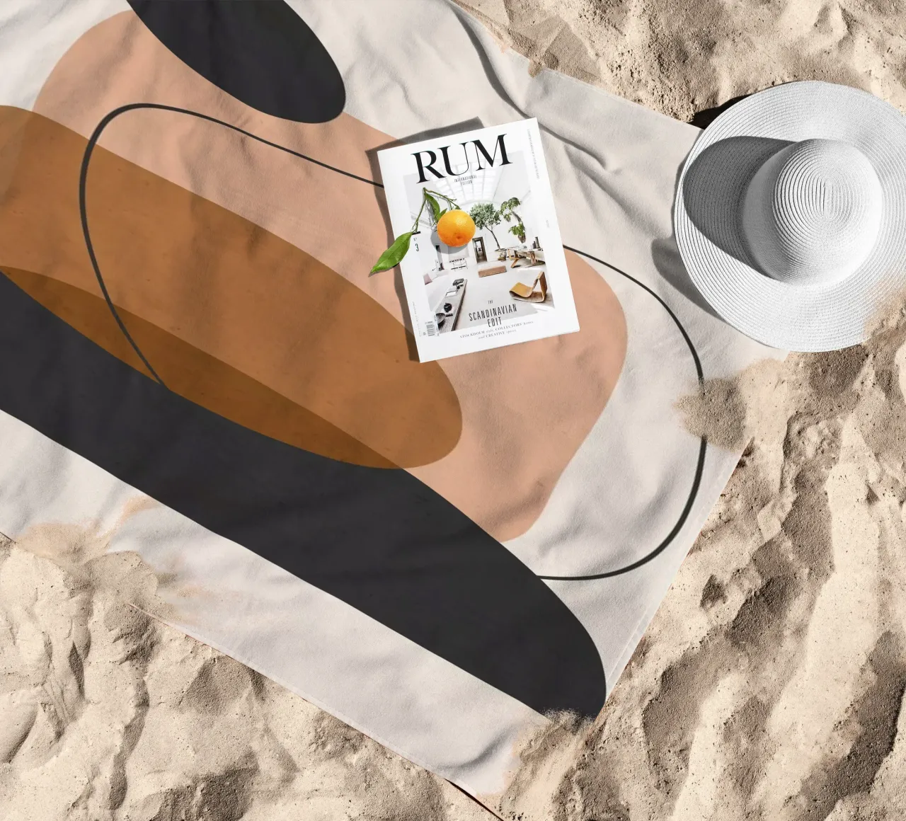 Minimale abstrakte Kunst 12 Strandtuch von ThingDesign