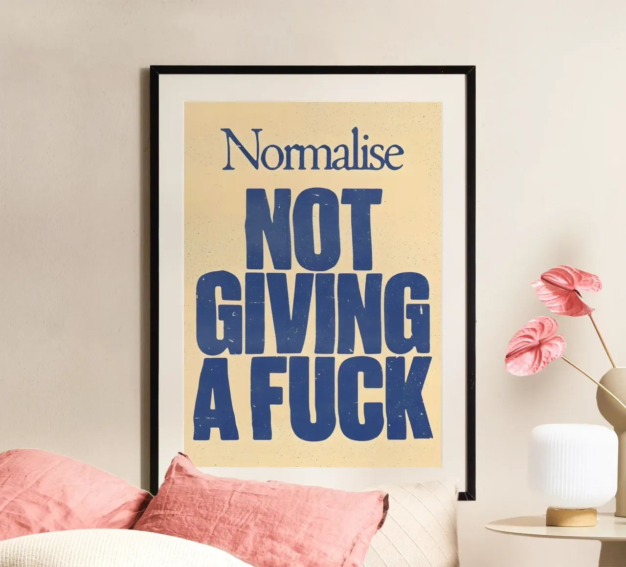 Normalise NOT GIVING A poster con telaio in plastica da Type & Tape