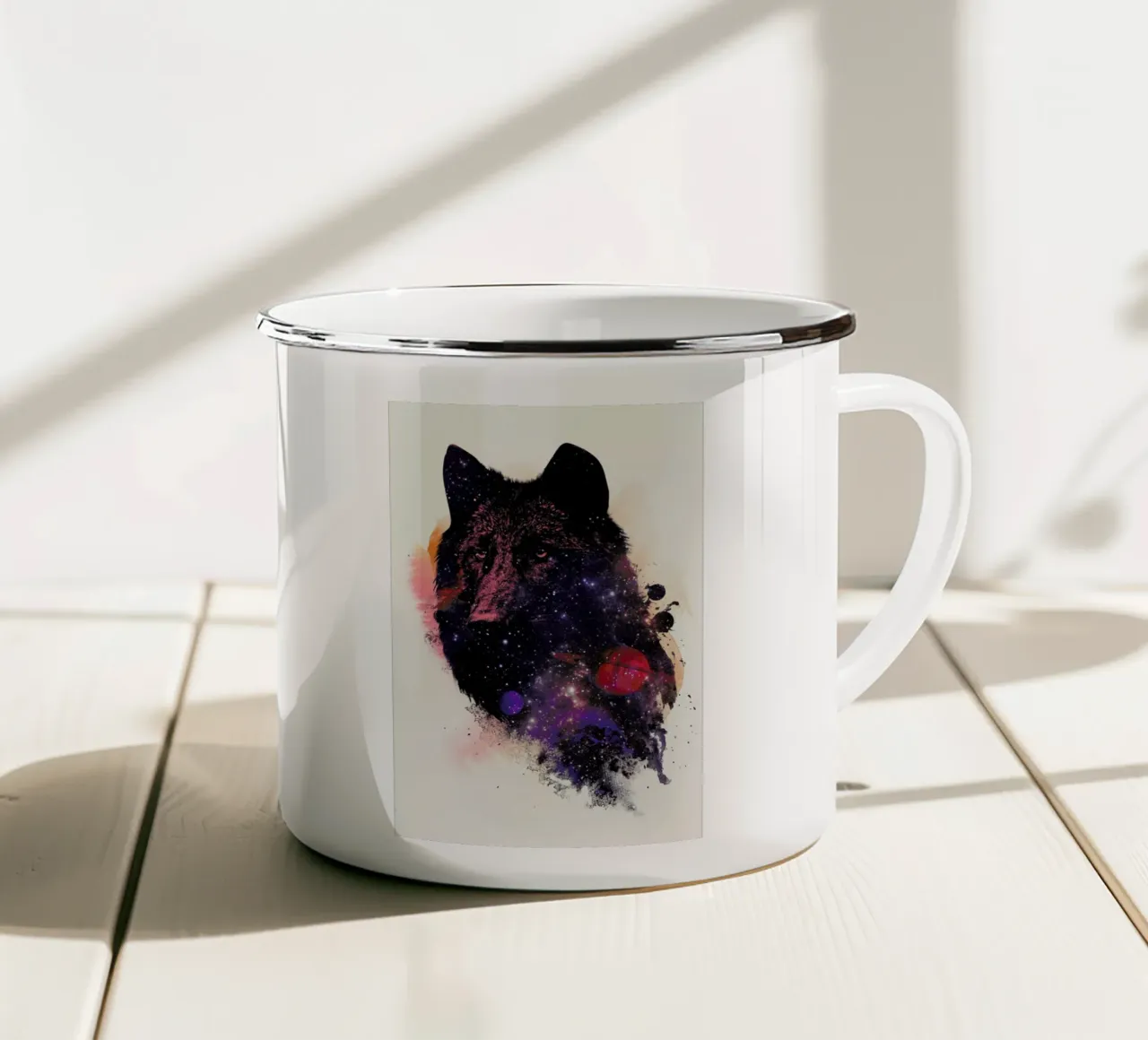 Universal Wolf Emaille Tasse von Róbert Farkas