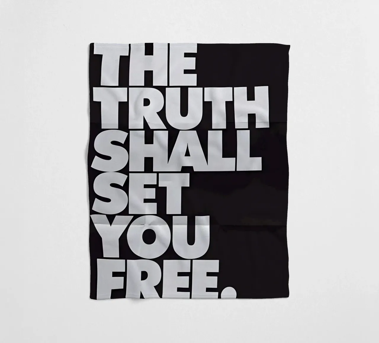 THE TRUTH SHALL SET YOU FREE. coperta in pile da Type & Tape
