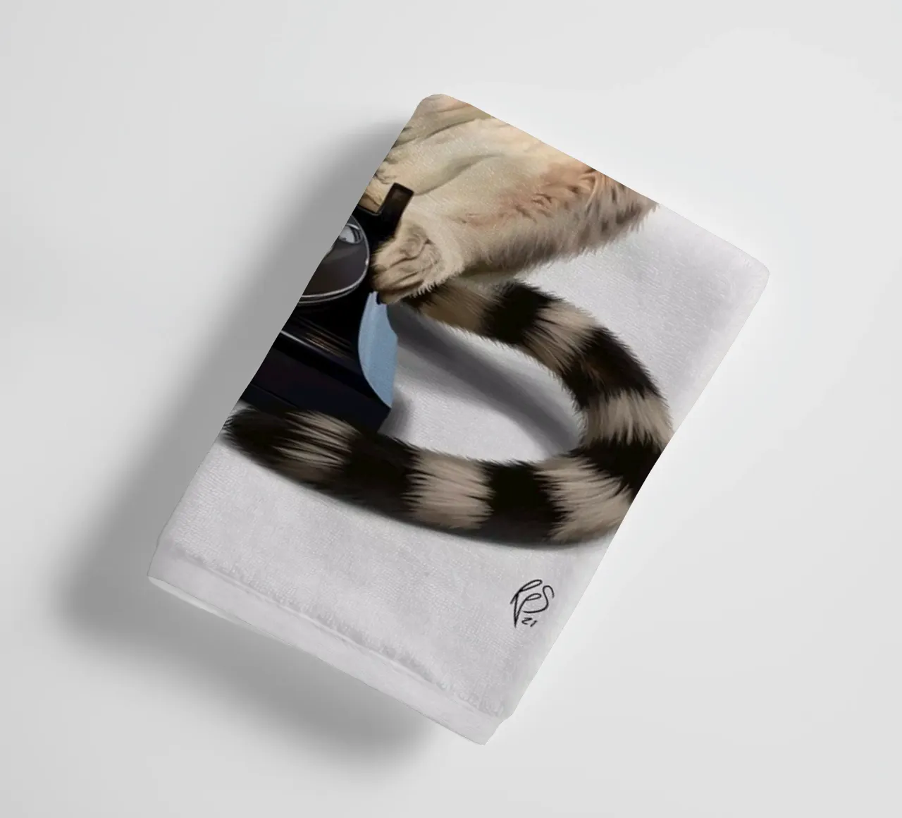 Ring (Titled) asciugamano da bagno da Rob Art | Illustration