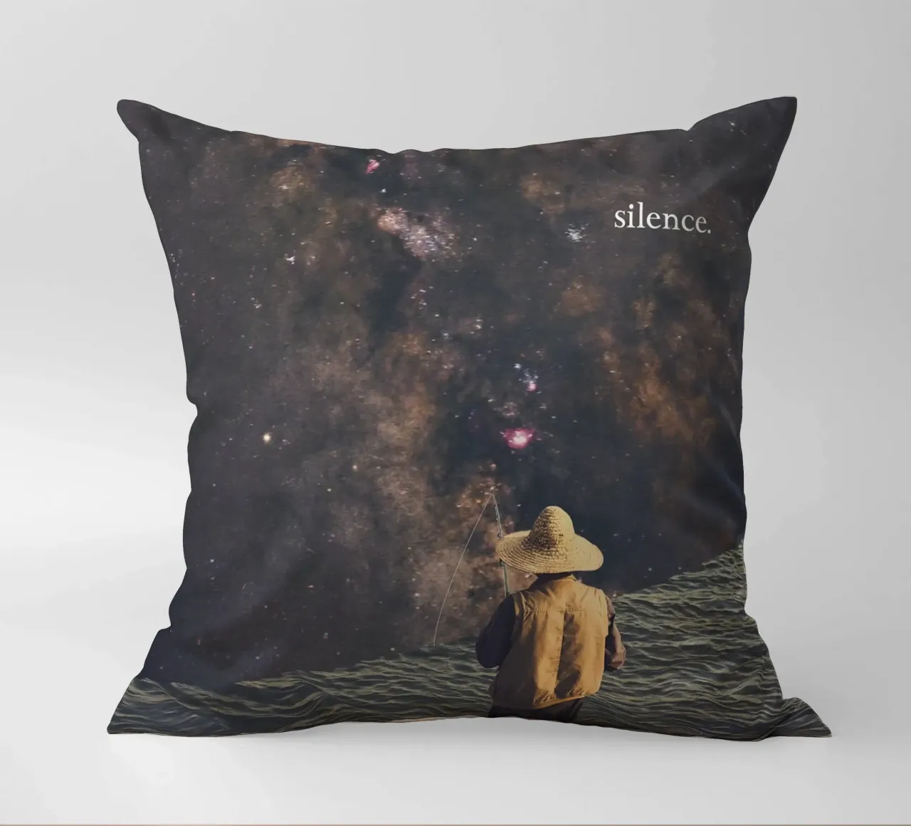 Silenzio - Pescatore cosmico cuscino da Dapidoka