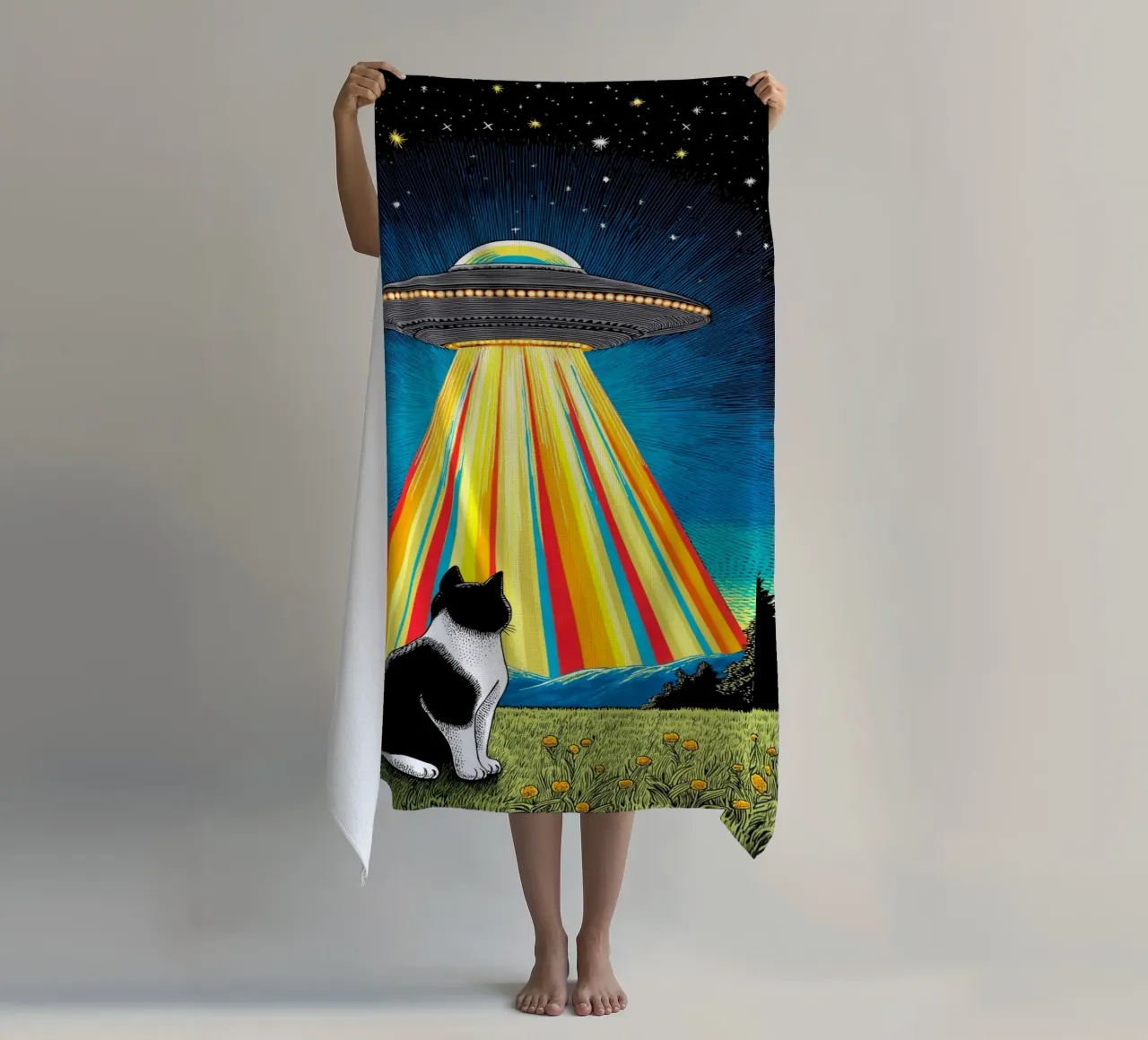 Gatto, UFO e Raggio Arcobaleno telo mare da Fleur de Lys