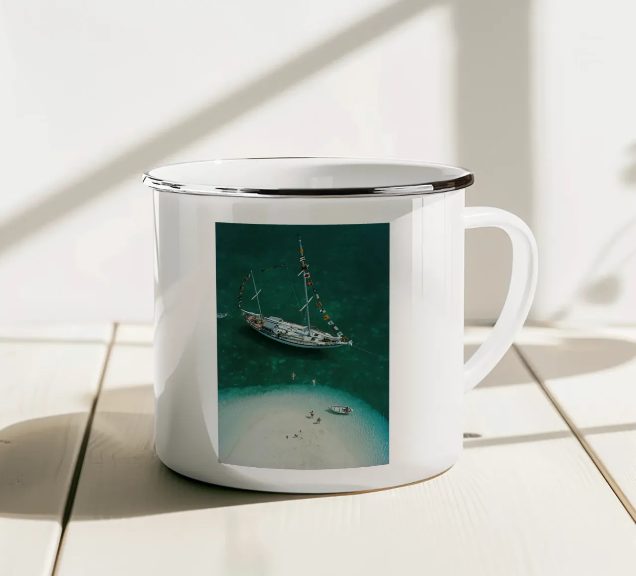 Exuma Holiday - Slim Aarons tazza in smalto da GEOLOG