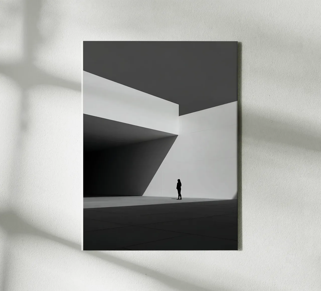 Solitudine geometrica in bianco e nero tela con Cornice a cassetta da Plain Thoughts