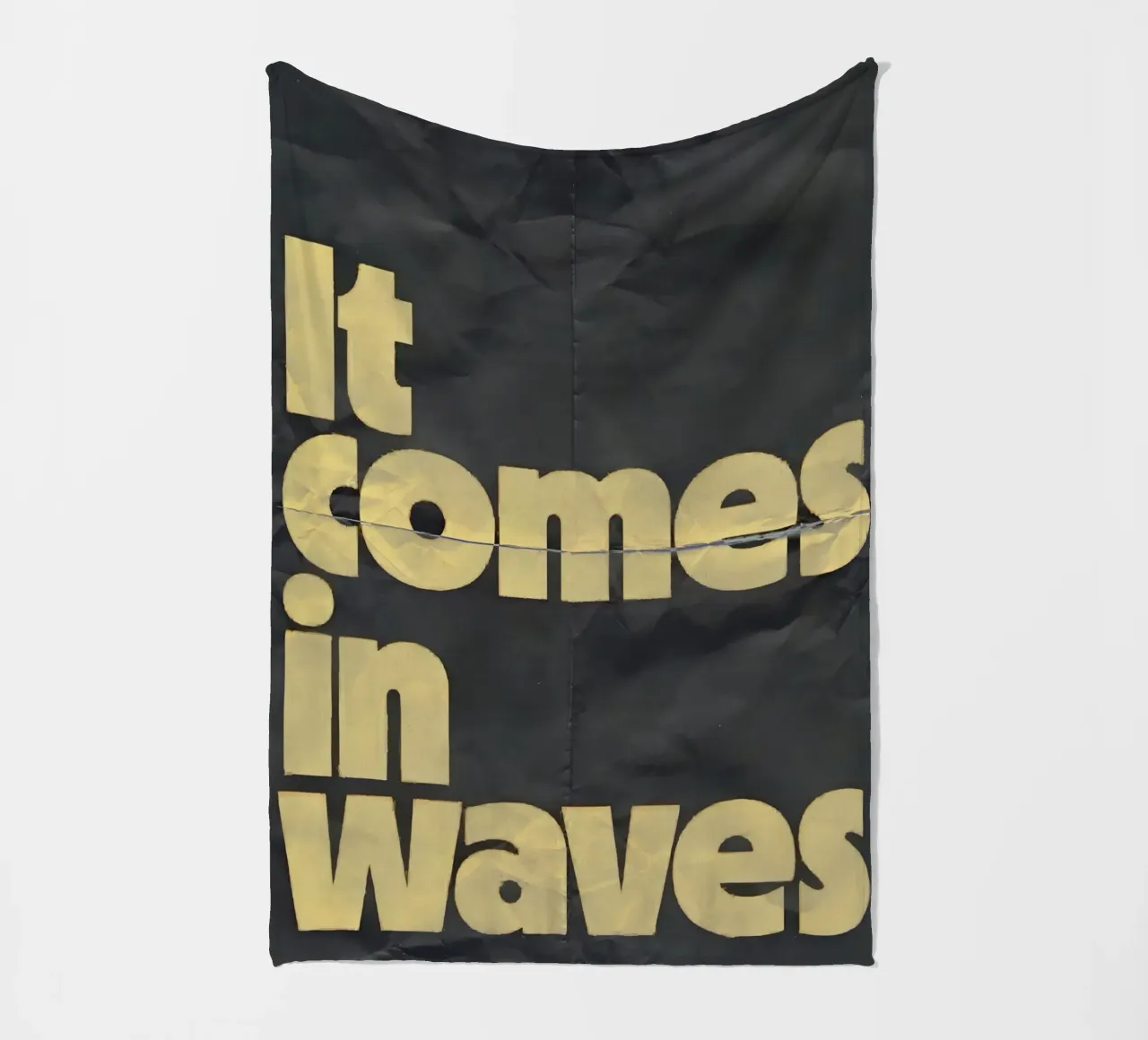 it comes in waves coperta in pile da Type & Tape
