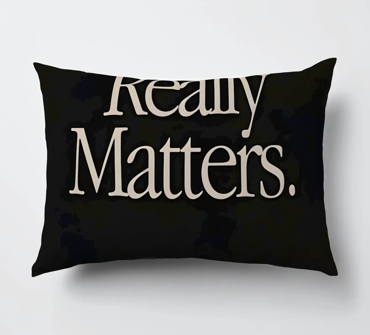 'Nothing Really Matters' cuscino da Type & Tape