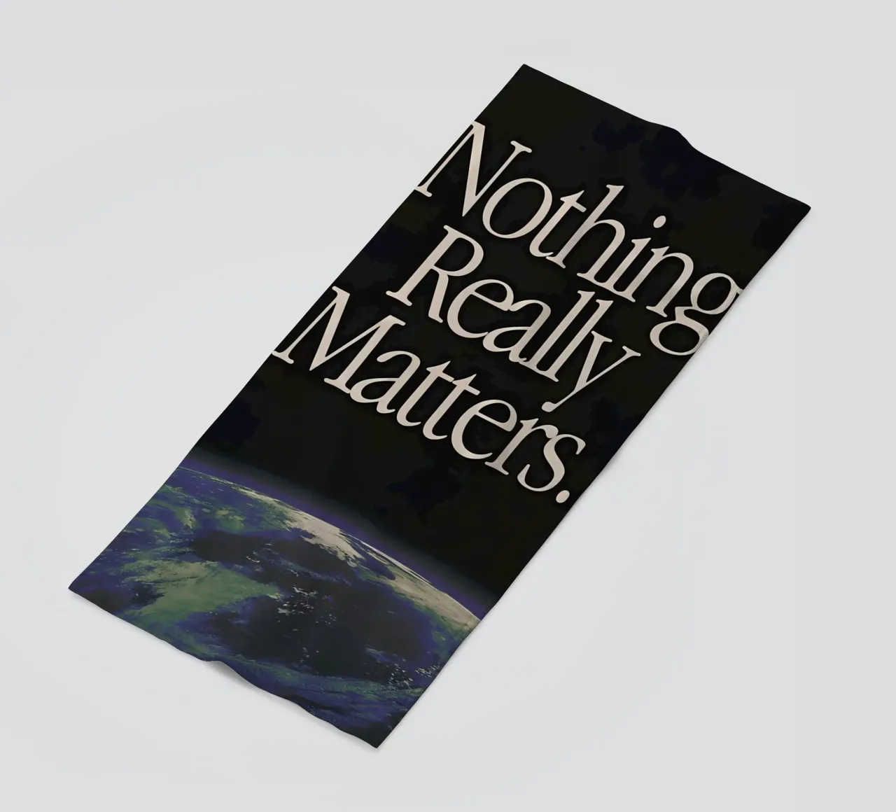 'Nothing Really Matters' telo mare da Type & Tape