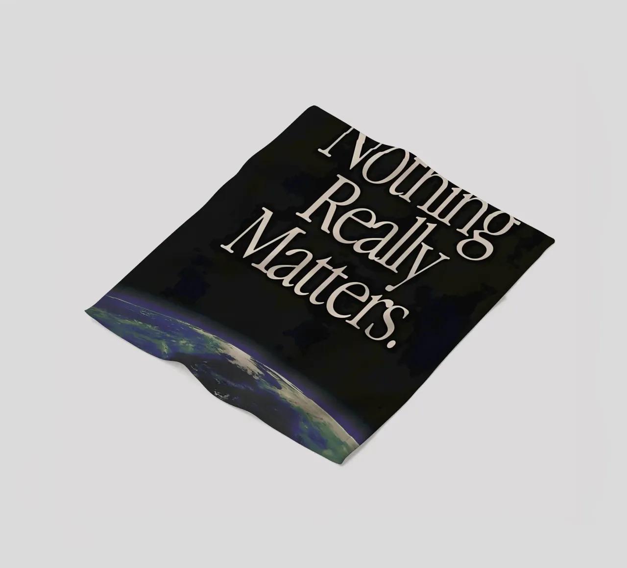 'Nothing Really Matters' coperta in pile da Type & Tape