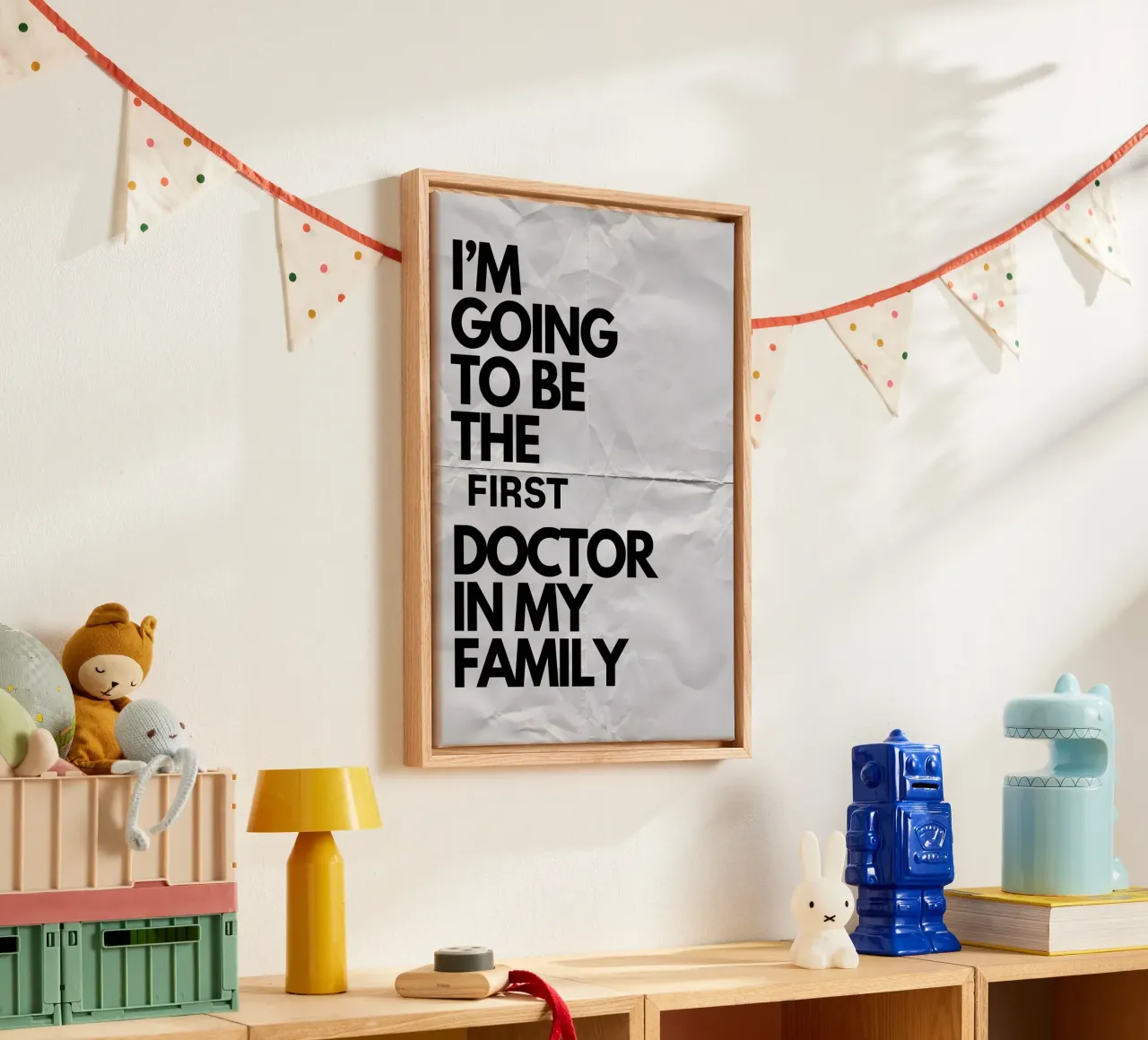 I'M GOING TO BE THE FIRST DOCTOR IN MY FAMILY tela con Cornice a cassetta da Type & Tape