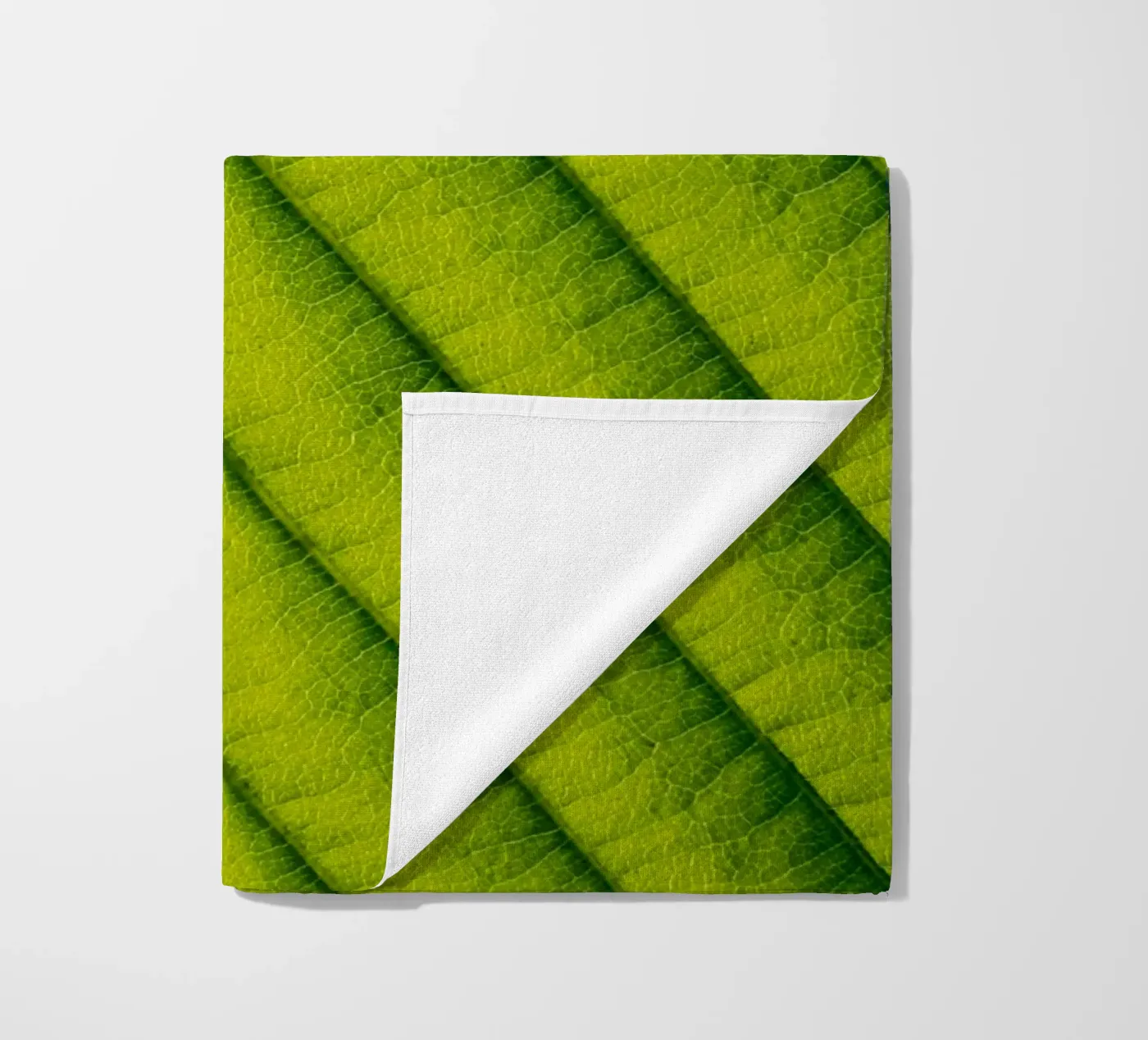 Groen blad strandhanddoek van anderm