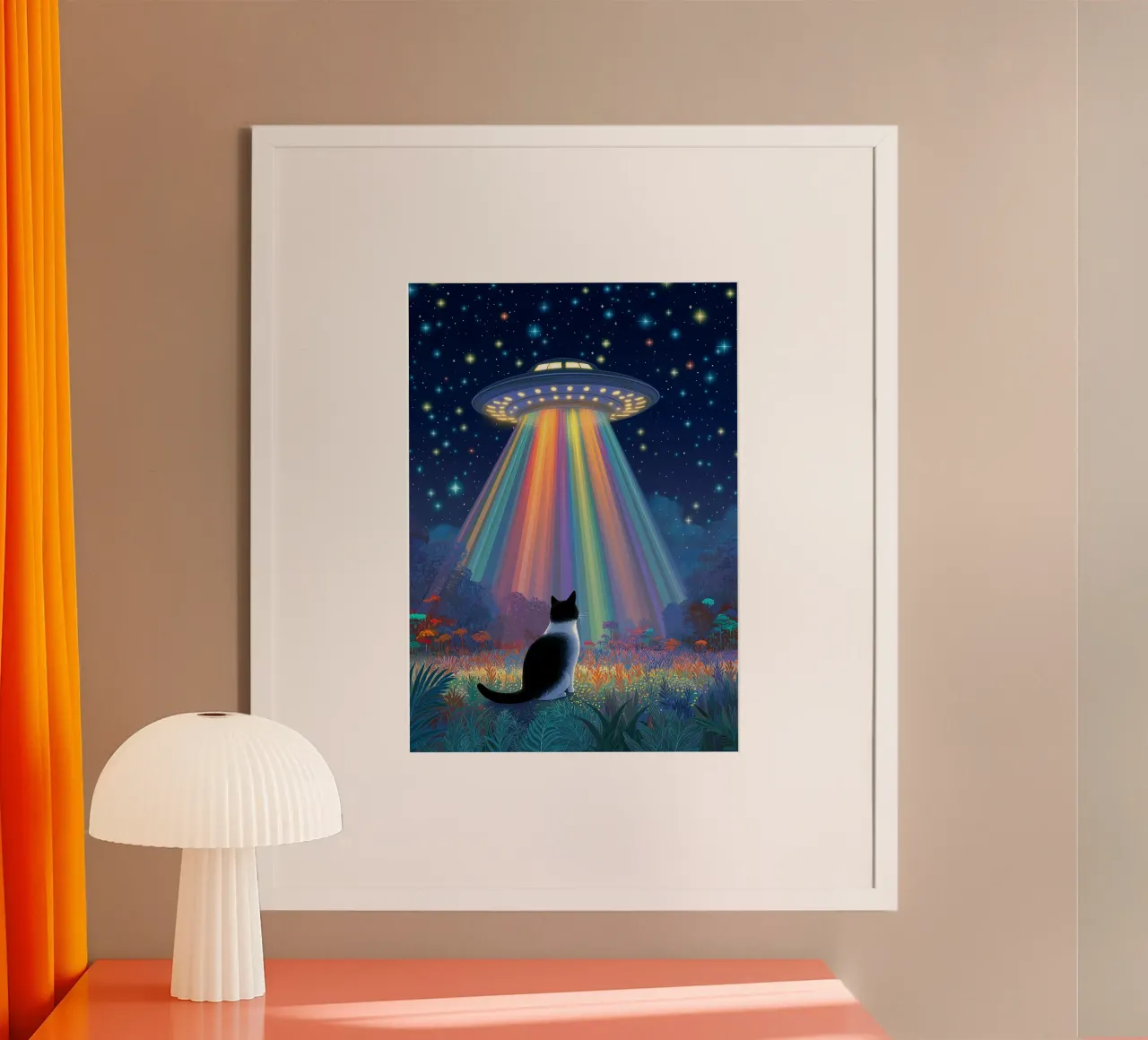 Gatto e UFO nella notte stellata poster con telaio in legno da Stellar Creative