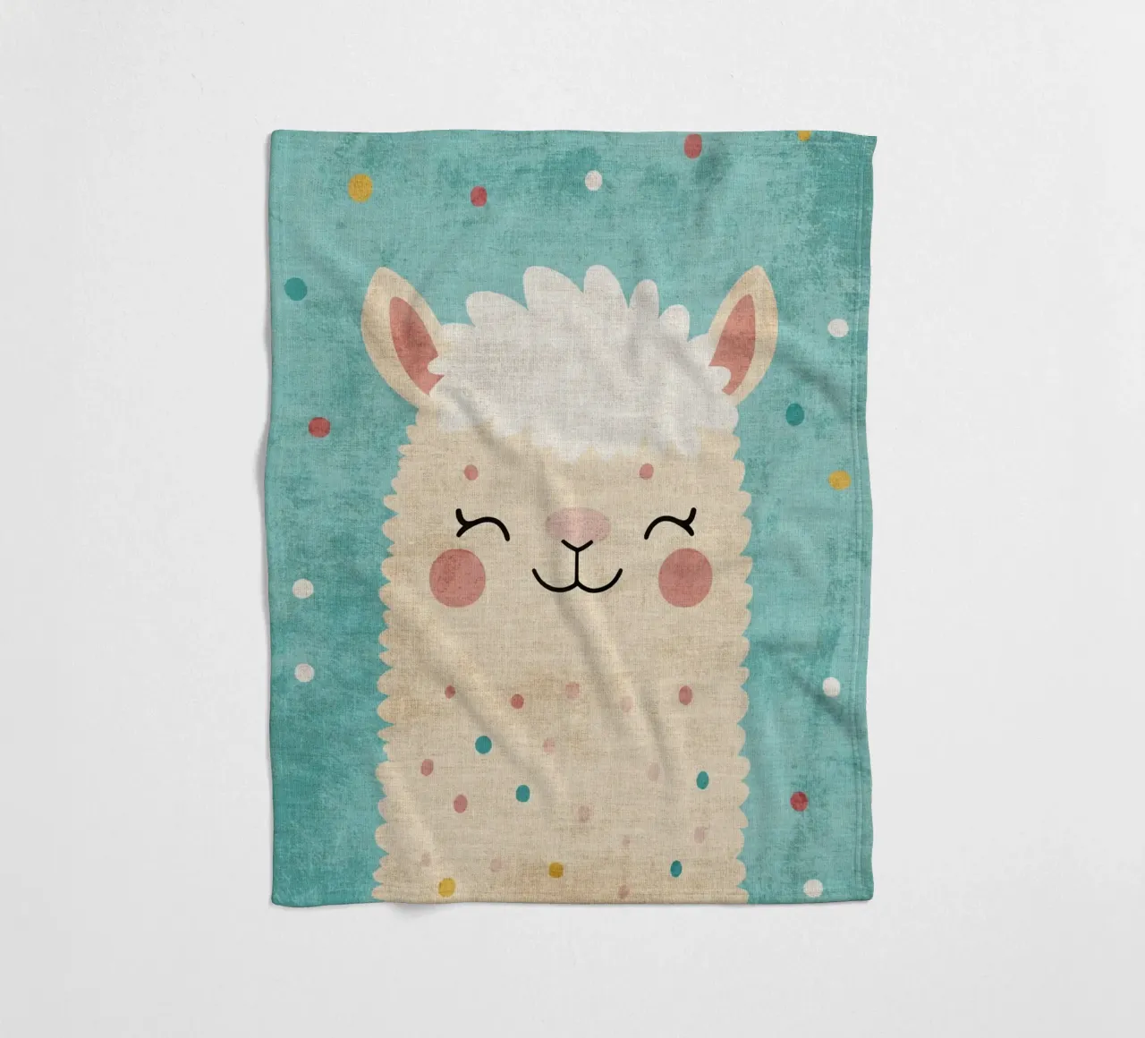 lama sorridente faccia di lama occhi chiusi pelliccia soffice coperta in pile da Courtney Ohling