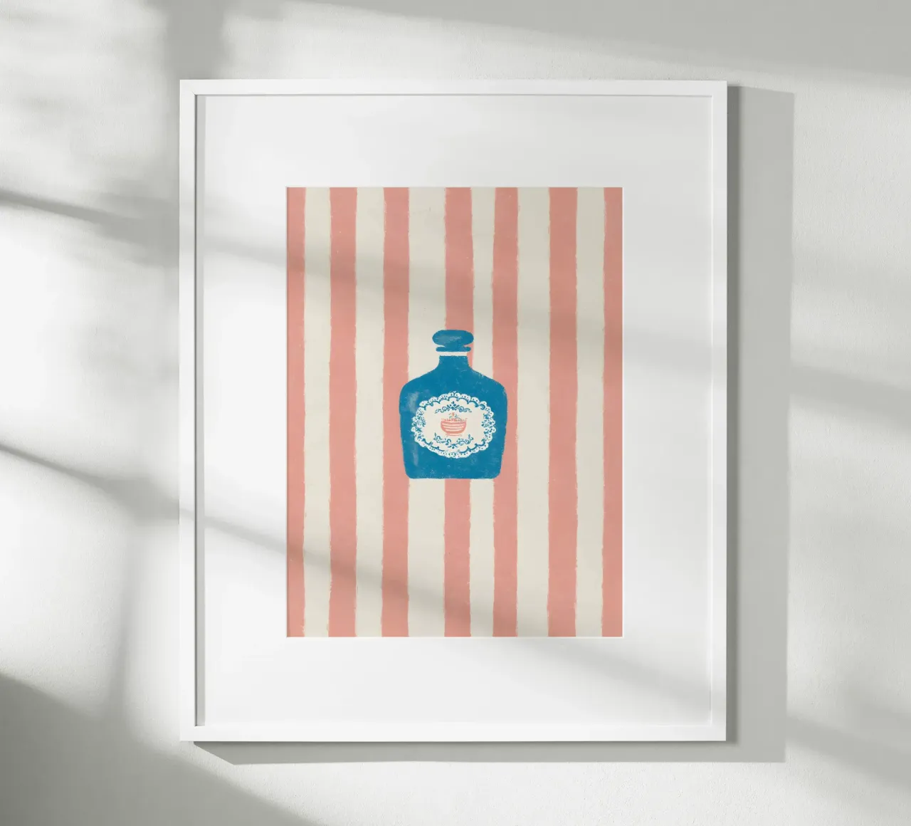 The Perfume poster con telaio in legno da Gypsy Galleria