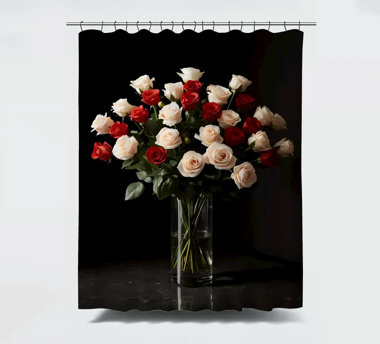 Rose in vaso rosso rosa in vetro trasparente tenda da doccia da DesignDoodle