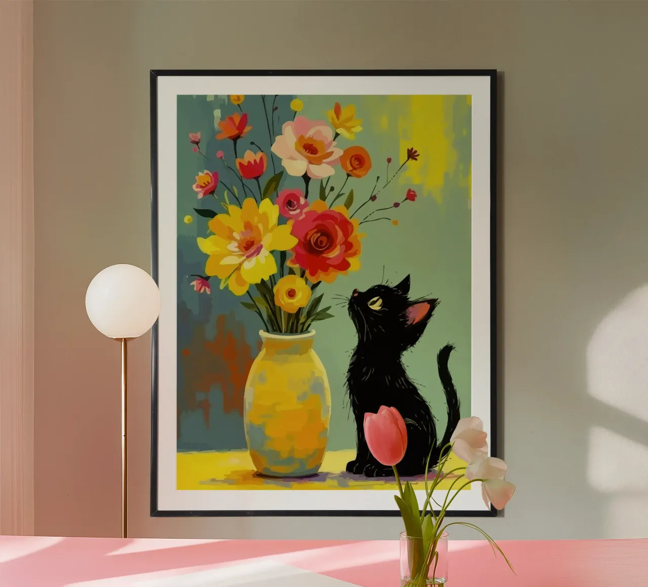 a black kitten near a flower vase poster con telaio in alluminio da Dumery Art