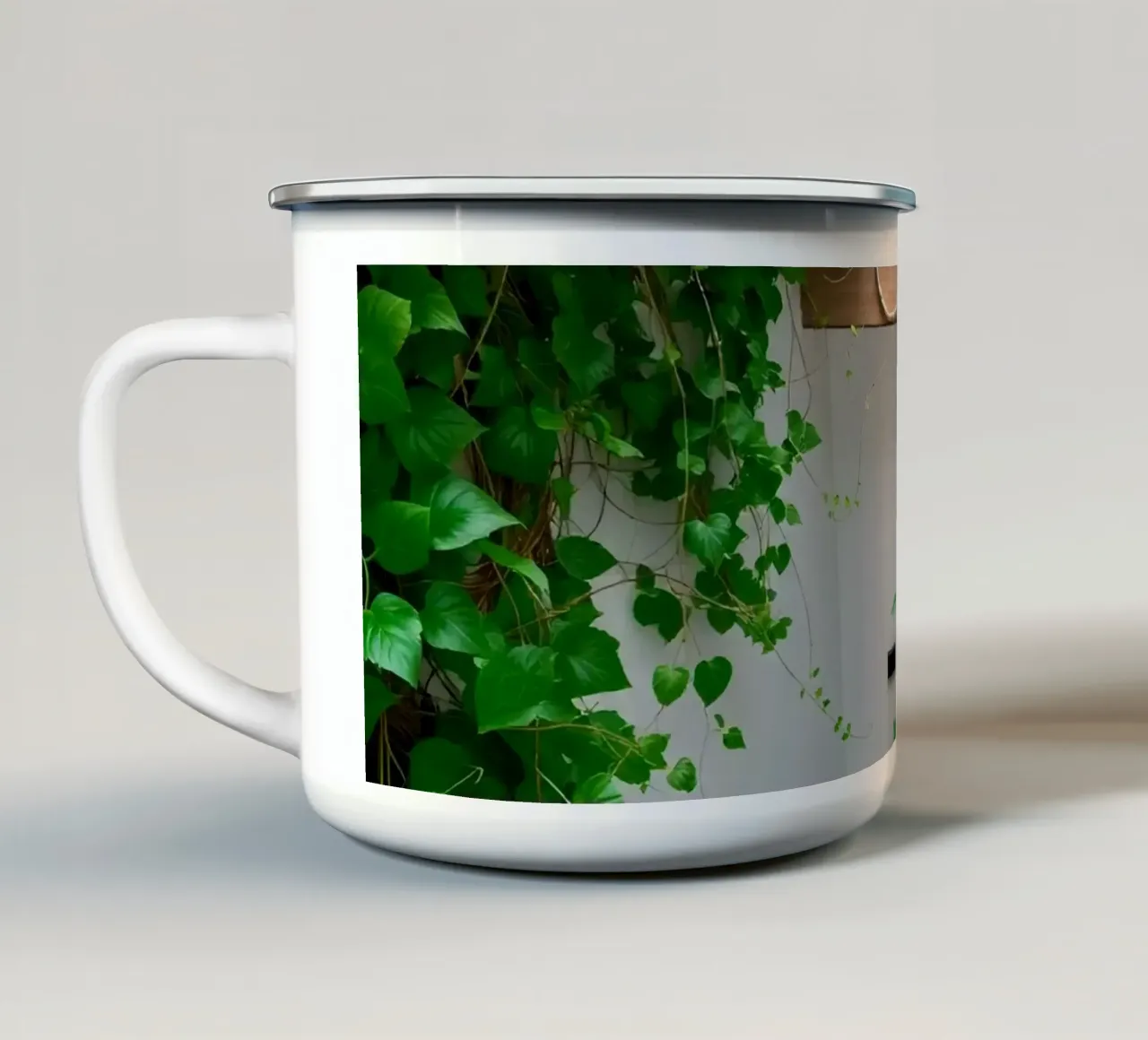 Cortile interno con viti e lucernario tazza in smalto da DesignDoodle