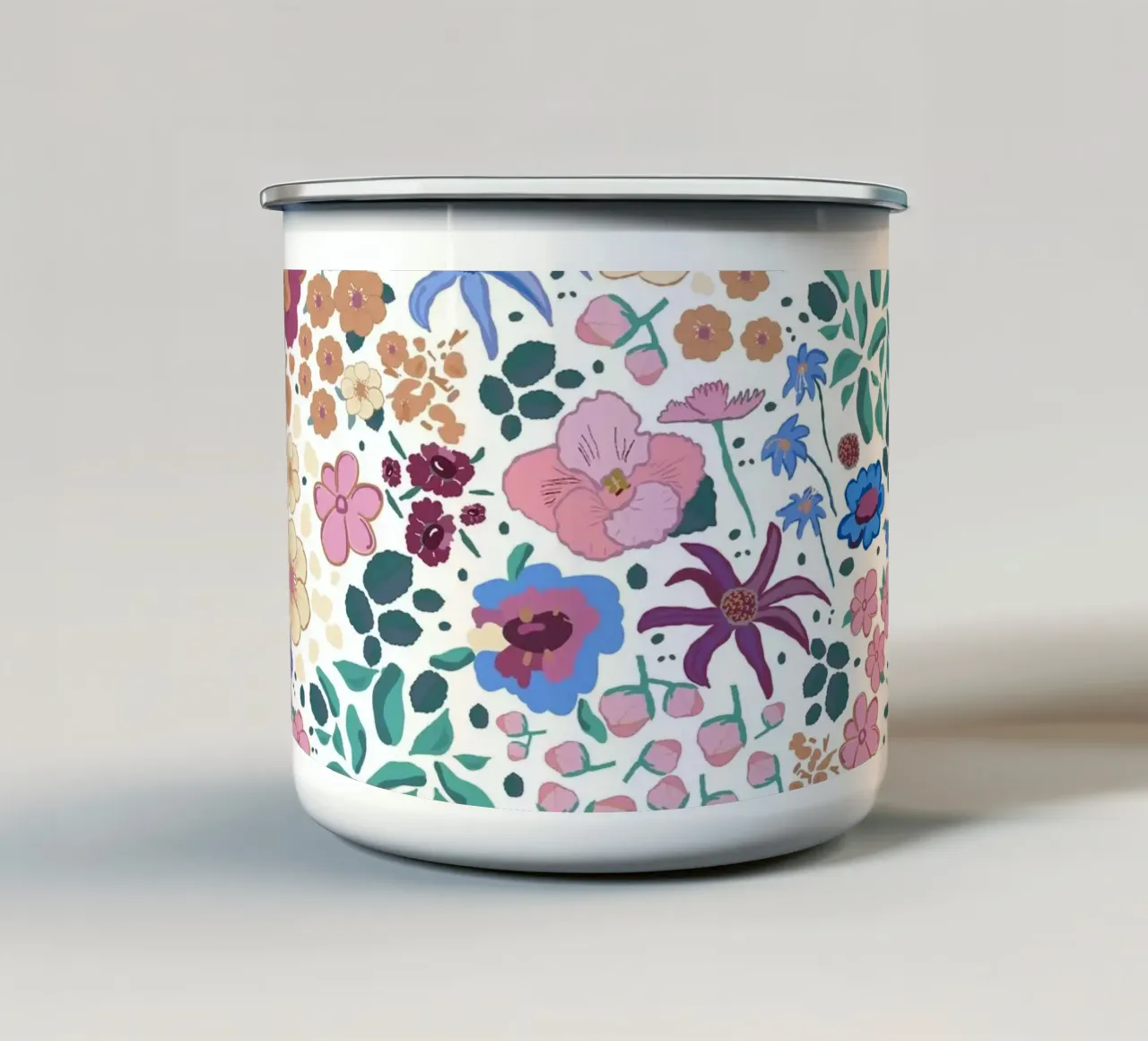 Motivo colorato e vivace bianco tazza in smalto da gulsengunel