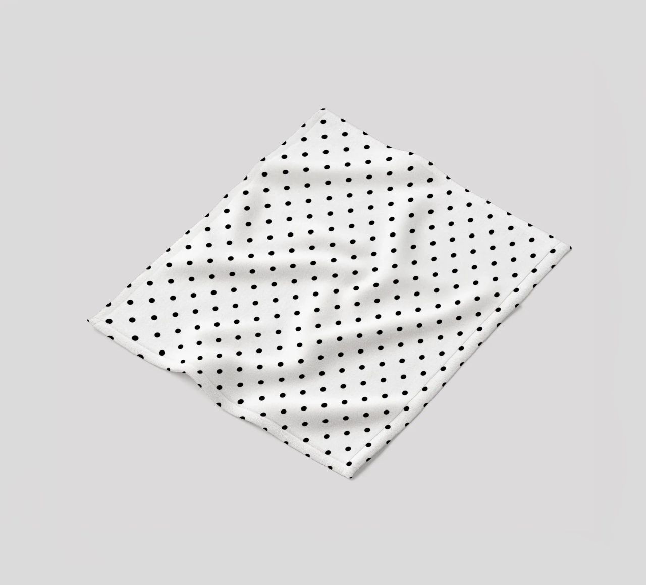 Minimal Basic Polka Dots | Schwarz auf Weiß Fleecedecke von Beauty in Simplicity