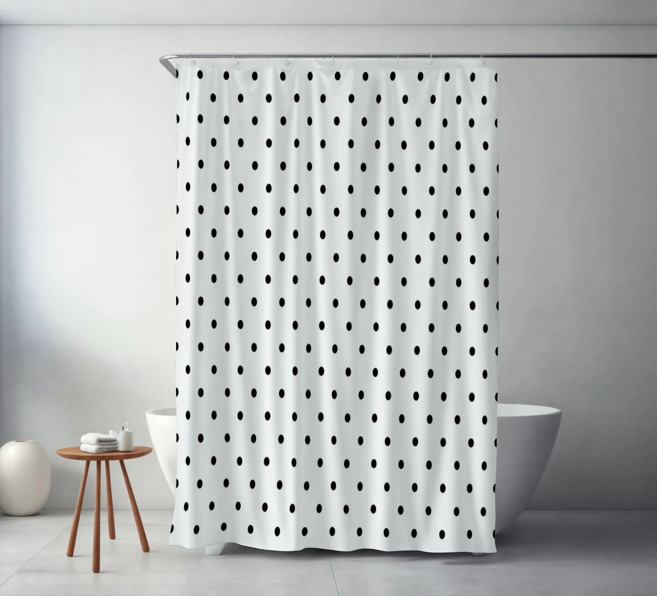 Minimal Basic Polka Dots | Schwarz auf Weiß Duschvorhang von Beauty in Simplicity
