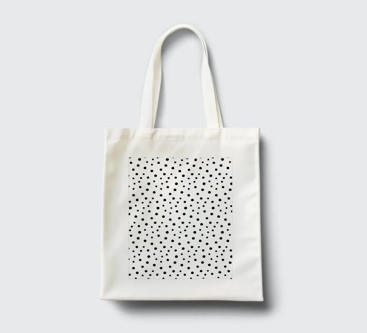 Minimal Chic Hand gezeichnet Polka Dots | Schwarz auf Weiß Jutebeutel von Beauty in Simplicity
